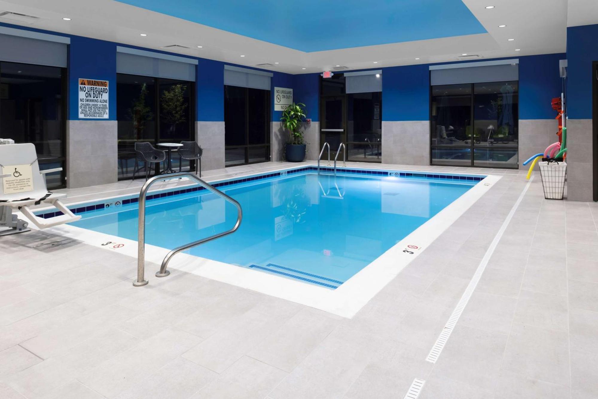 Hampton Inn&suites Indianapolis Hotel 3*